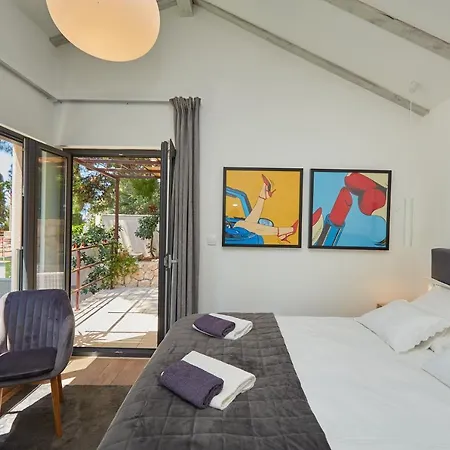 Silva Apartment *